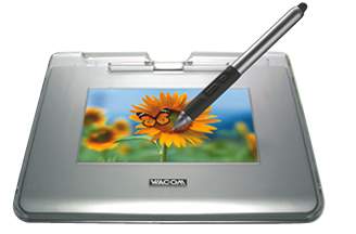 The new Wacom Graphire4 makes it fun and easy to do any graphic projects on your computer. With Graphire4, you can draw, sketch and illustrate.